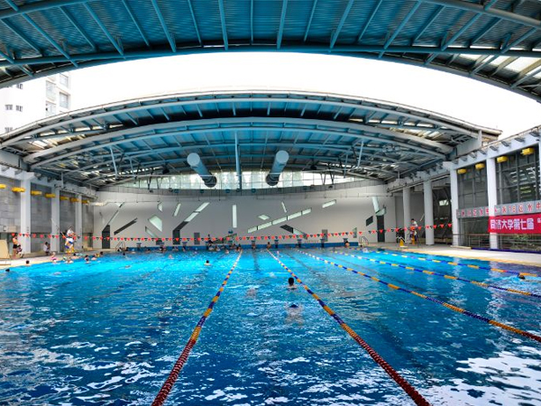 上海同濟大學(xué)游泳館